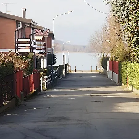 Casa Palmi Al Lago Lägenhet *